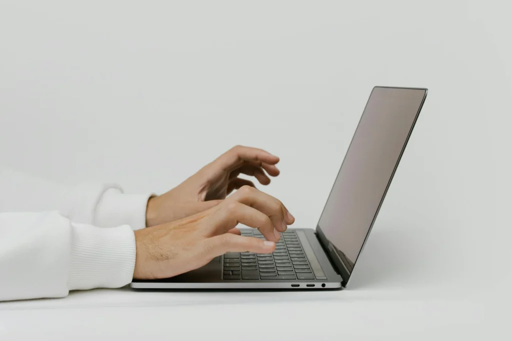 From Vegas to Virtual: How Casino Design Principles Shape the Online Experience
